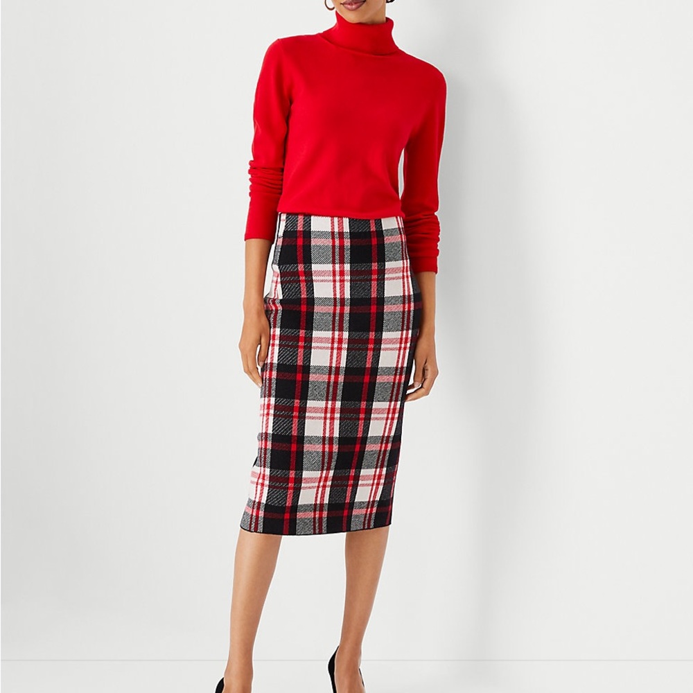 Petite Plaid Jacquard Pencil Skirt